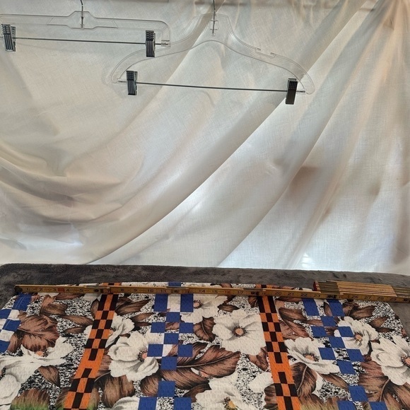 TOPSHOP floral checkered‎ skirt, size 10   #s1109 - Picture 5 of 8